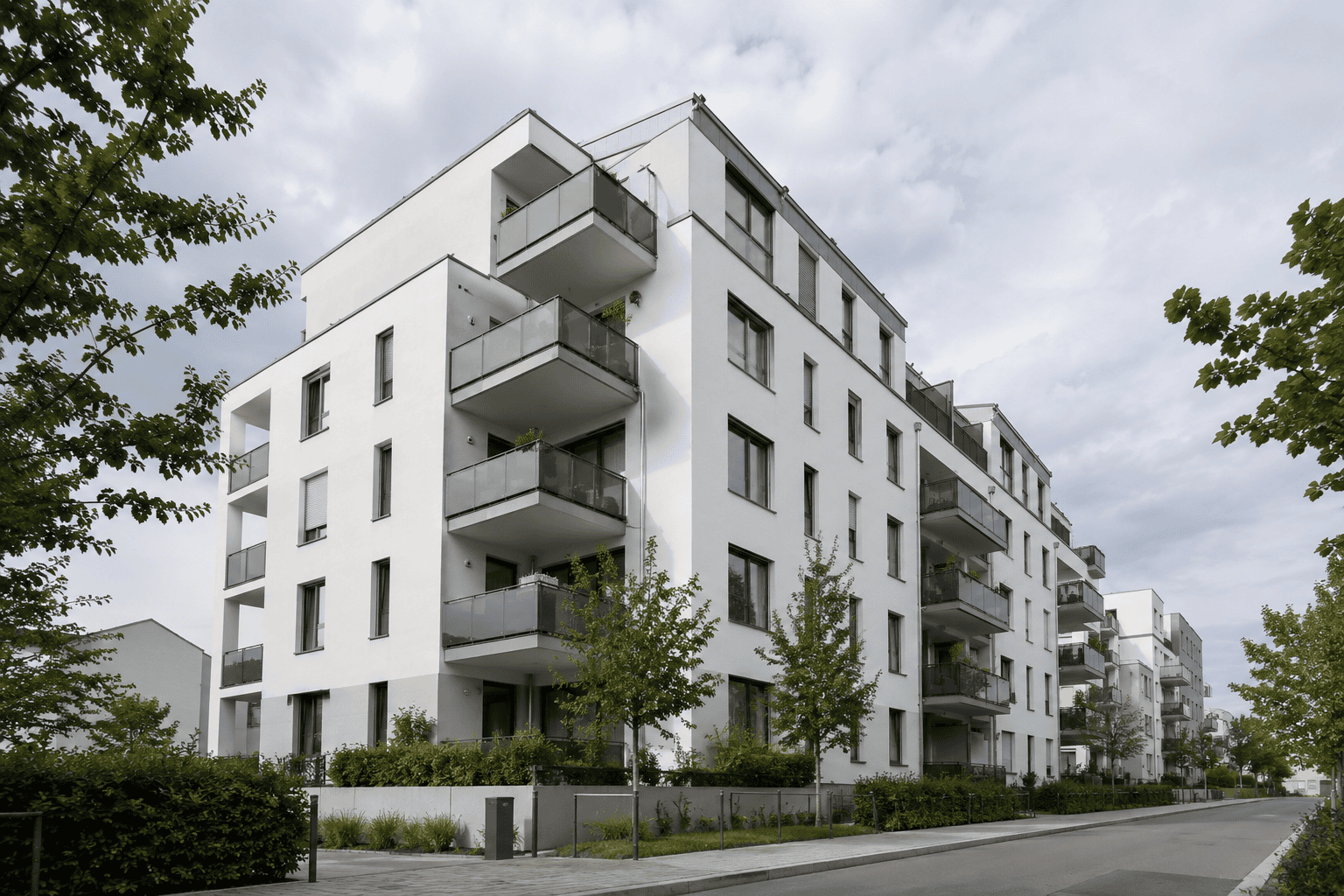Mehrfamilienhaus mit Balkonen – Abgrenzung von Sondereigentum und Gemeinschaftseigentum