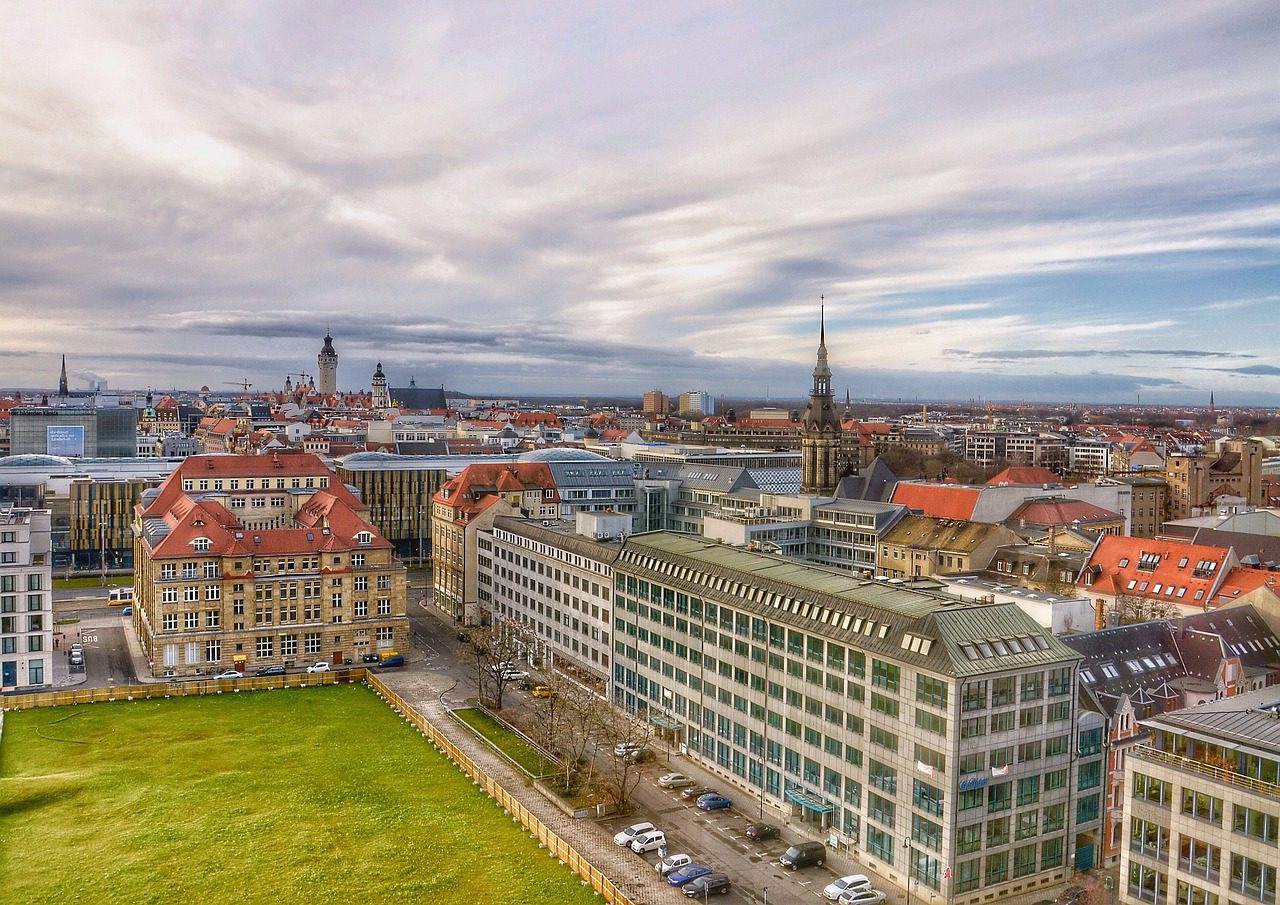 Immobilienmakler Leipzig Kosten: Das Alte Rathaus in Leipzig als Symbol für den stabilen Immobilienmarkt 2026.